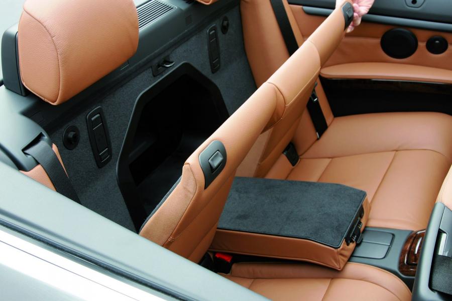  BMW 3-Series Convertible 2007 года  (фото 14 из 239)